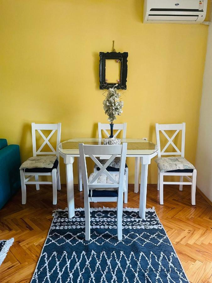Skopje Cozy Apartment מראה חיצוני תמונה