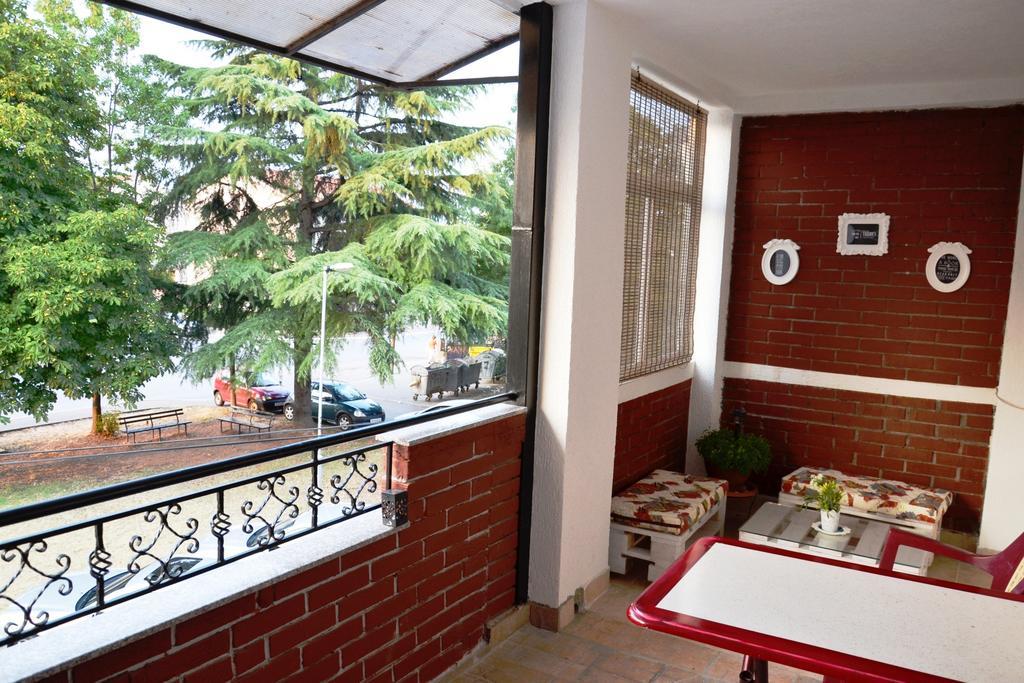 Skopje Cozy Apartment חדר תמונה
